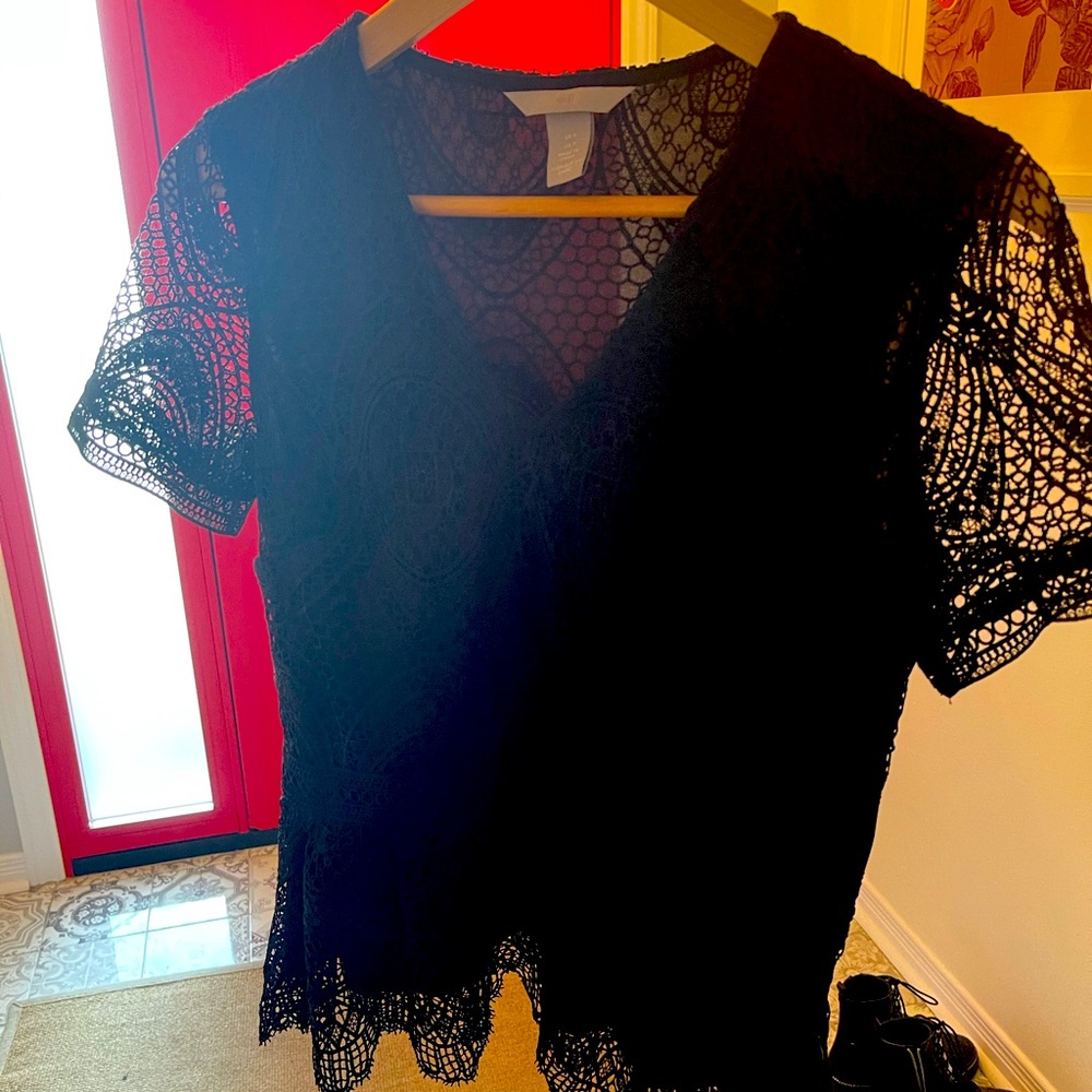 H&M Peplum black lace top